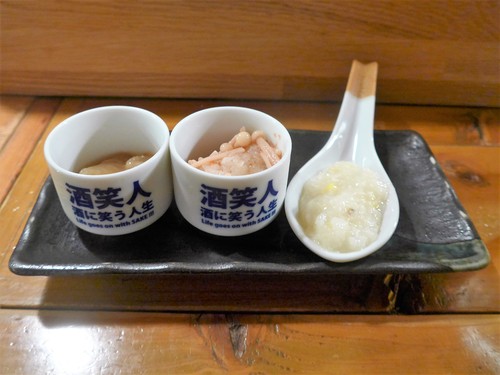吉祥寺「みかづき酒房」へ行く。_f0232060_2315291.jpg
