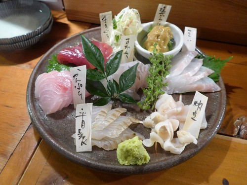 吉祥寺「みかづき酒房」へ行く。_f0232060_2352739.jpg