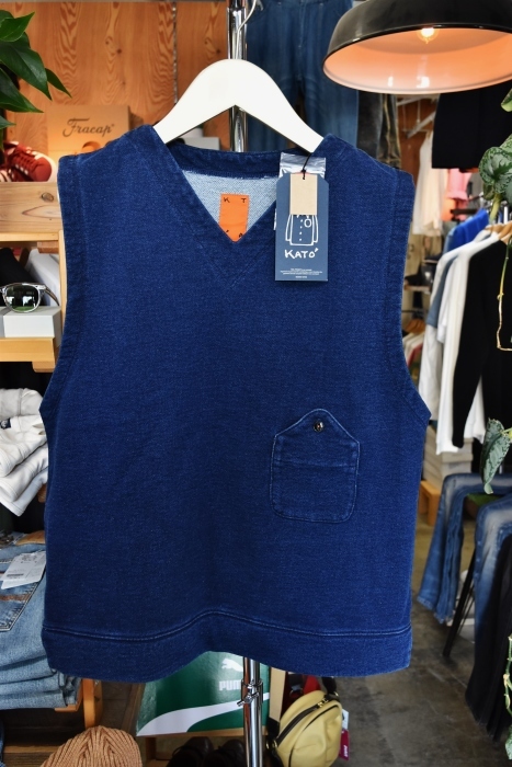 Indigo SWEAT VEST_d0152280_04352822.jpg