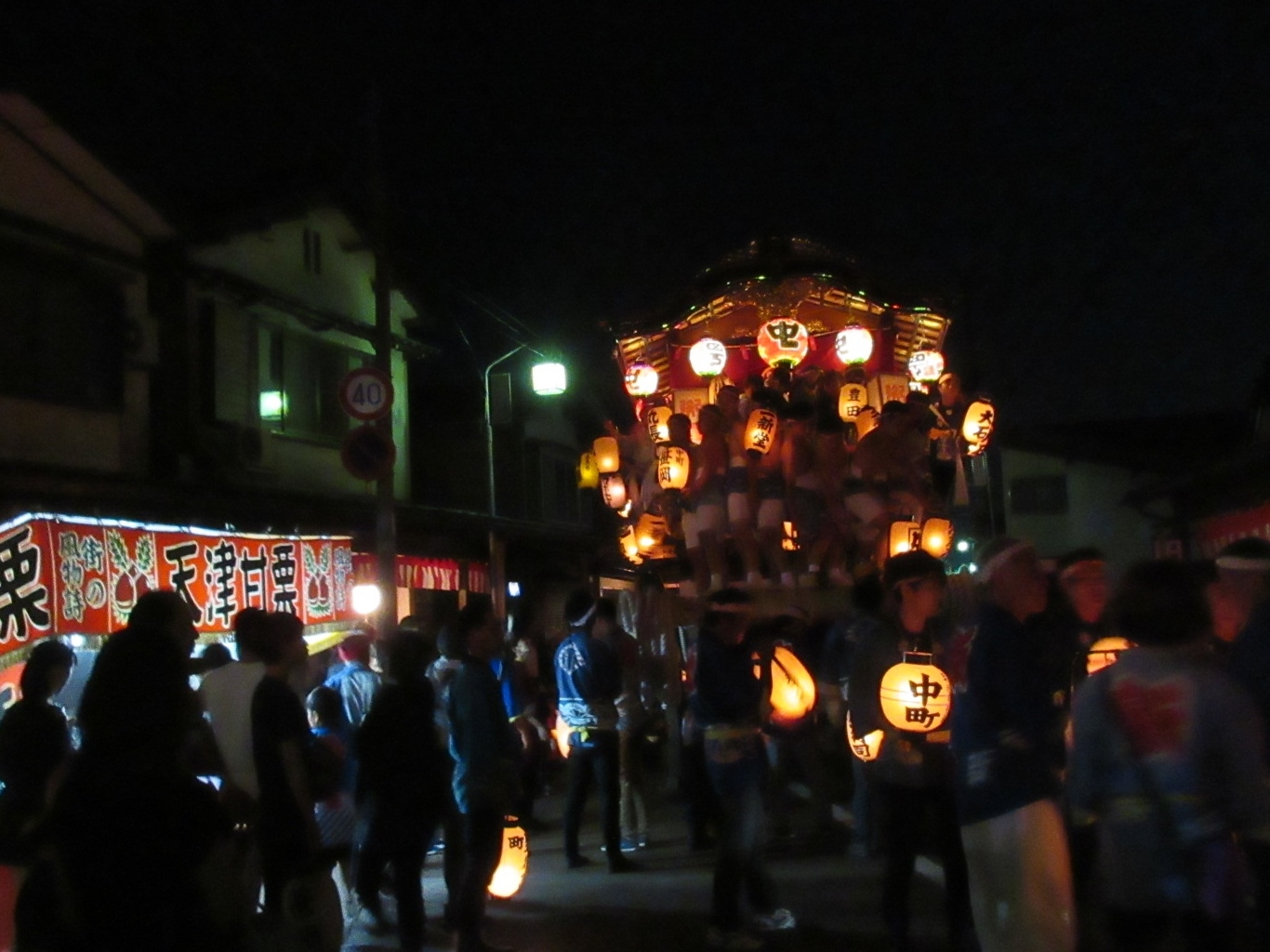 与板十五夜祭り･登り屋台写真にオーブ写り込む_a0203003_21572090.jpg