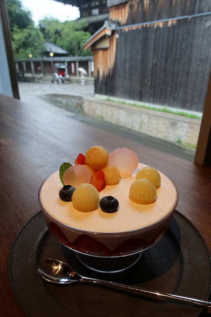 京の夏の旅2019 －DORUMIRU.yasakanotou（後編）－ _b0169330_8161025.jpg