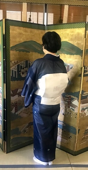 ランチ会・ご自分で刺繍された夏着物・まいづる蜻蛉夏帯。_f0181251_16464921.jpg