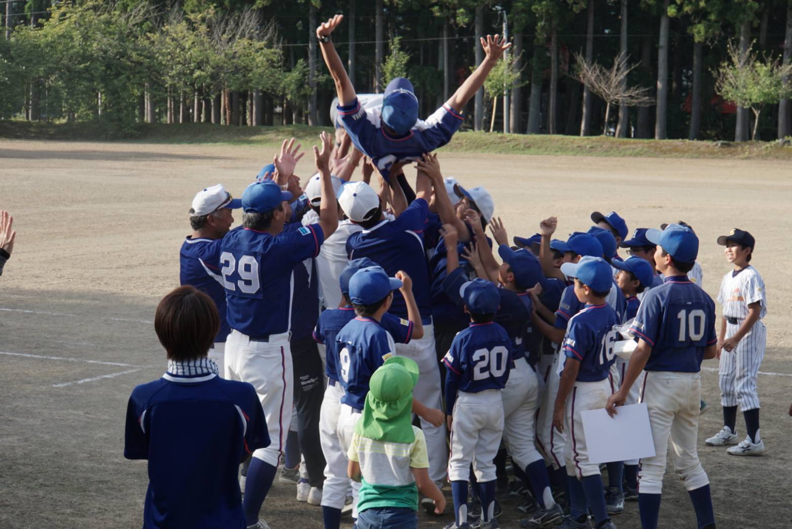 関原まつり 小学生野球大会 優勝しましたぁー!(^^)_b0095176_17282004.jpeg