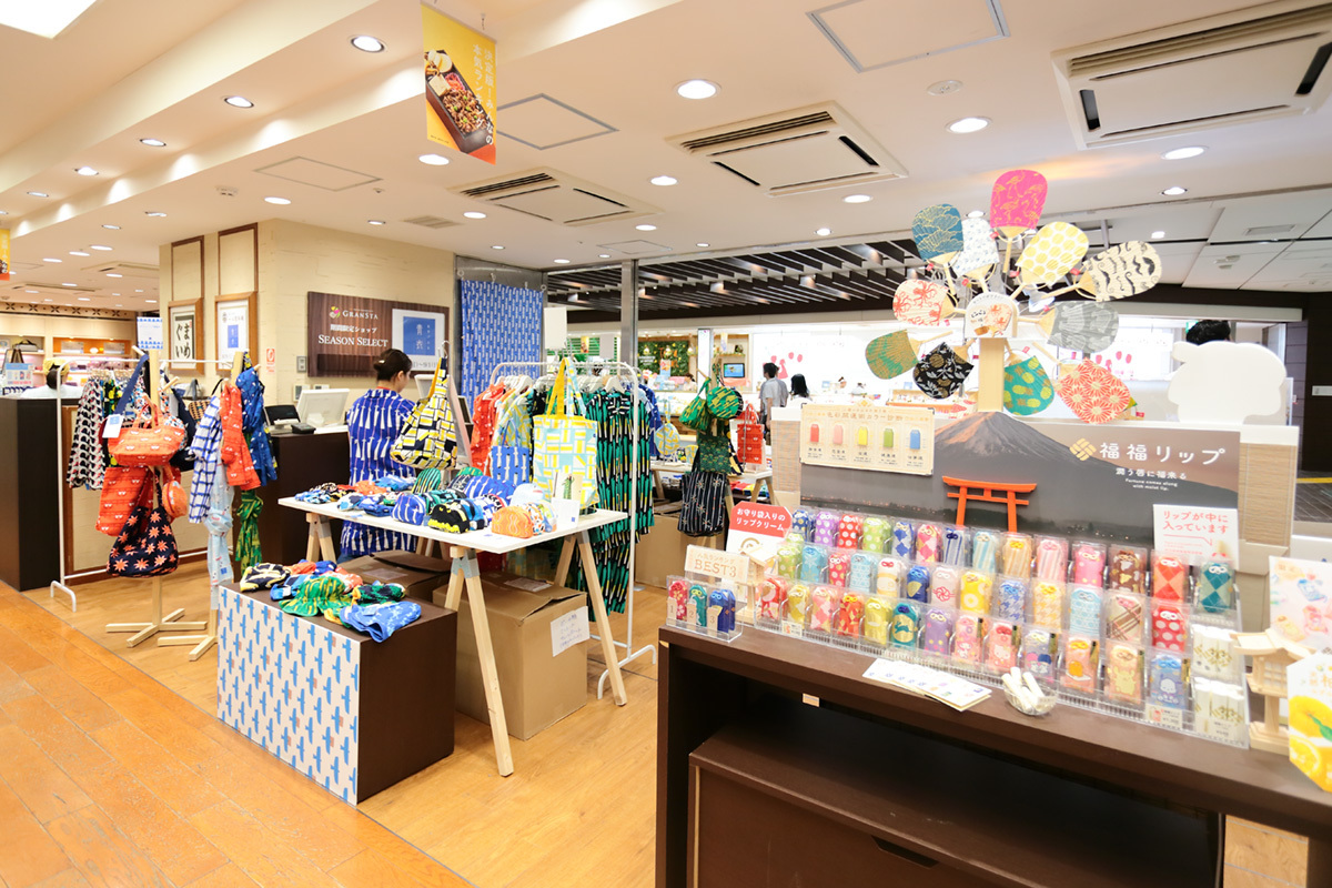 東京駅 構内地下1階グランスタ シーズンセレクト 東京 青衣 あをごろも Blog