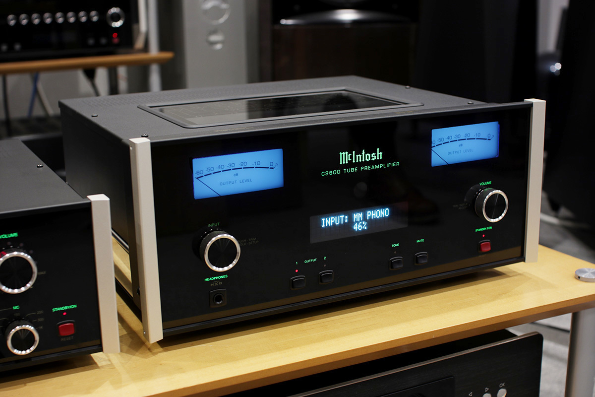 McIntosh 管球式プリアンプ聴き比べ_e0404728_22443492.jpg