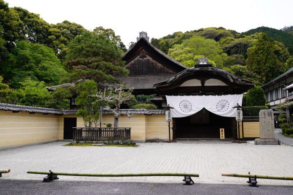 滋賀県　国宝・国指定重要文化財（建造物）リスト_b0212342_08402354.jpg