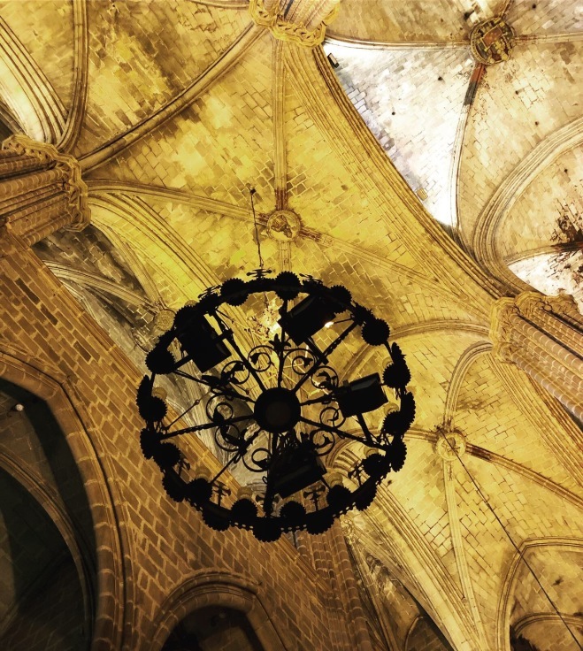 spain・Barcelona旅行の事と、展示会のお知らせ_e0379353_08464310.jpeg
