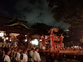 氷川神社例大祭_a0061057_1121035.jpg