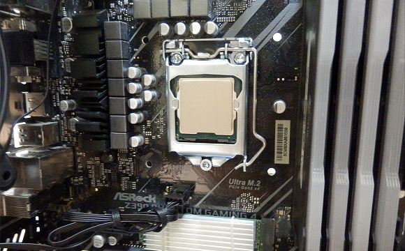 CPUクーラーを簡易水冷にしてみた ～ PCリニューアル計画 #05