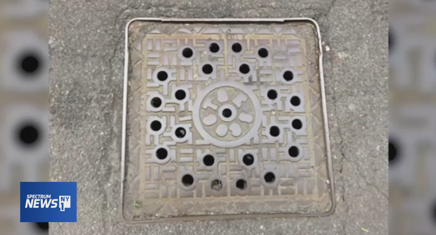 ニューヨーク市のマンホールのフタの忘れられた歴史_b0007805_04412676.jpg
