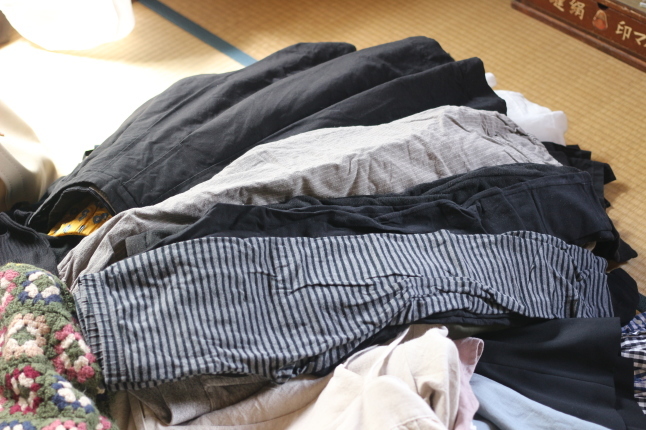 衣類のお片づけ ～片づけは「場所別」ではなく「モノ別」に進める～_f0354014_15233061.jpg