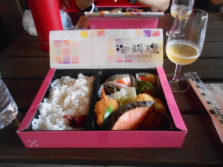 メルロー収穫とシャインマスカット_a0095931_10081882.jpg