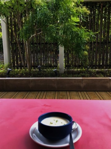 b0341471_17520851.jpeg