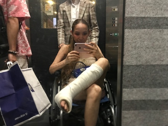 1ヶ月ぶり外に出る。_a0050302_18115778.jpg
