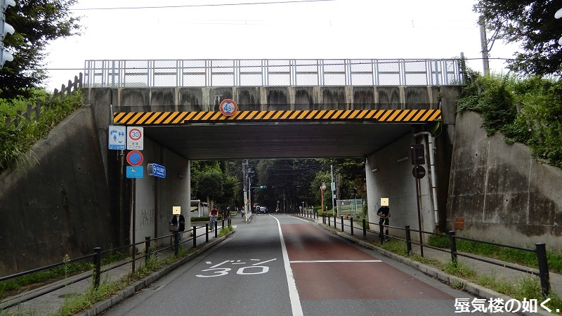 e0304702_18110734.jpg