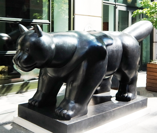 Ny好きで猫好きな方 必見 Sohoにある大きな猫の像 ニューヨークの遊び方