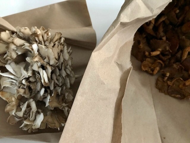 ベビーリーフと舞茸のかき揚げ+イタリアきのこ祭り_d0269832_20502299.jpeg