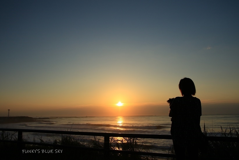 朝の色（Early autumn sea・Ⅲ）_c0145250_10033313.jpg