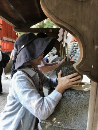 初めての伏見稲荷大社へ 連れてって貰う_a0346704_19162268.jpg