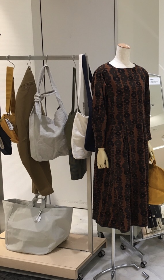 京王新宿店 アトリエペネロープ フェア Grandma Mama Daughter Official Blog