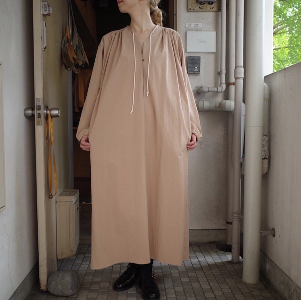 ニットのカーディガン_d0364239_21242504.jpg