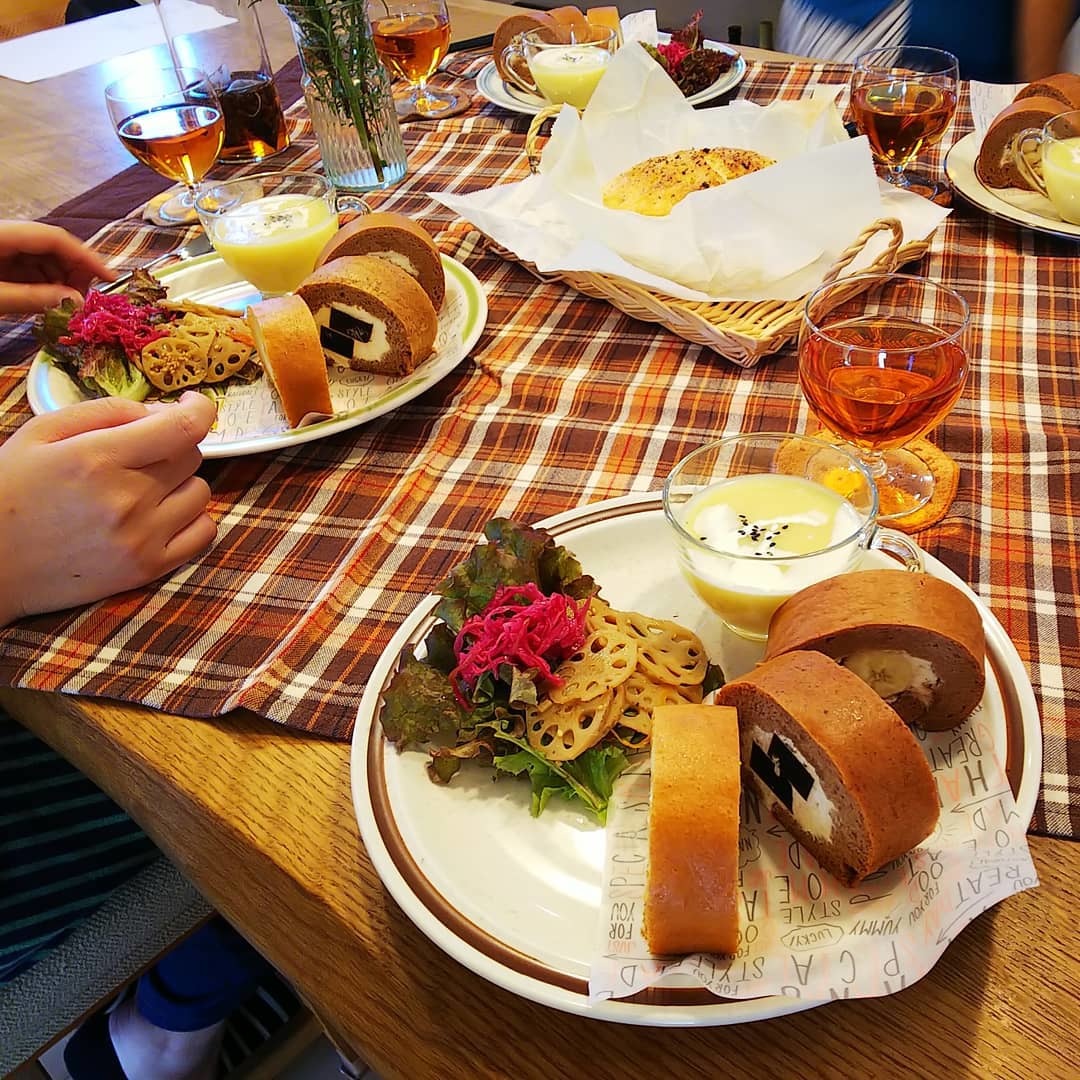 ロールケーキレッスン_b0190292_19361366.jpg