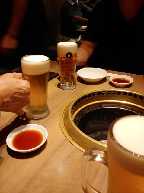 焼肉屋さんへゴー_c0162773_17432784.jpg