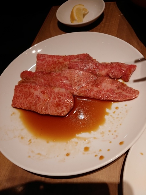 焼肉屋さんへゴー_c0162773_17454412.jpg