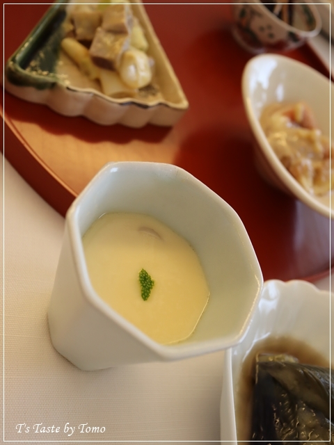 f0329049_22011330.jpg