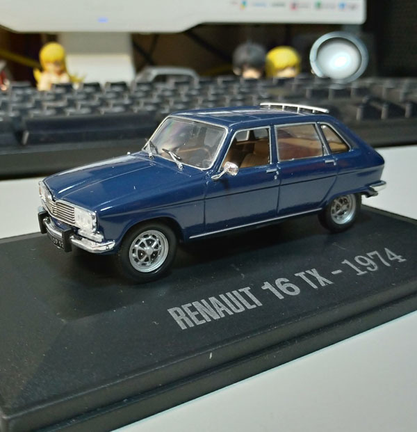 ミニカー ルノー16 Tx ぴすとんのタワゴト ミニカー ルノー16 Tx ぴすとんのタワゴト