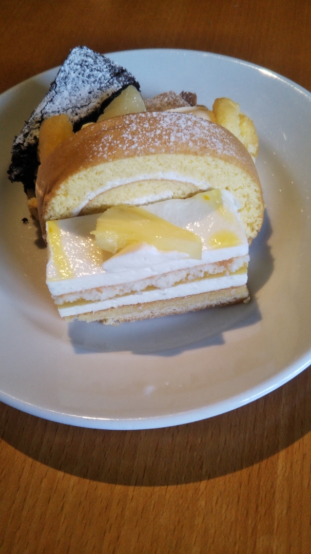 クラブハリエ守山玻璃絵館 ペーストリーブッフェ Tastes of Autumn_f0076001_19491315.jpg