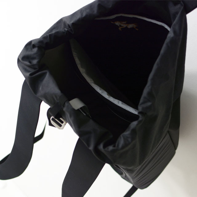 ARC\'TERYX [アークテリクス正規代理店] Arro 20 Bucket Bag [24017] アロー 20 バケットバッグ / デイパック / バックパック　MEN\'S/LADY\'S_f0051306_18002579.jpg