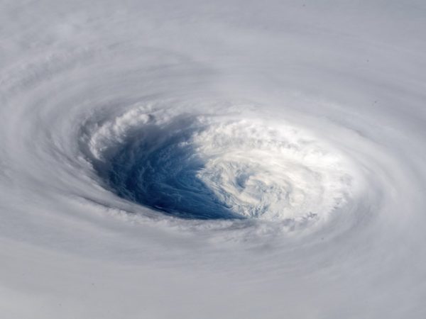 台風_d0047569_14093292.jpg