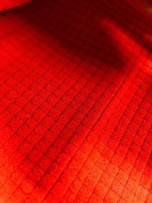 山コレ9月号 「パタゴニア R1シリーズ」_d0198793_18272305.jpg