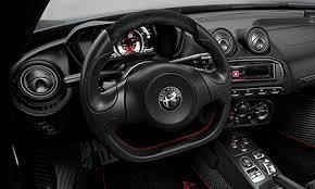 alfa romeo にみる現代の車と70年代の車の美しさの違い_a0129711_19390616.jpg