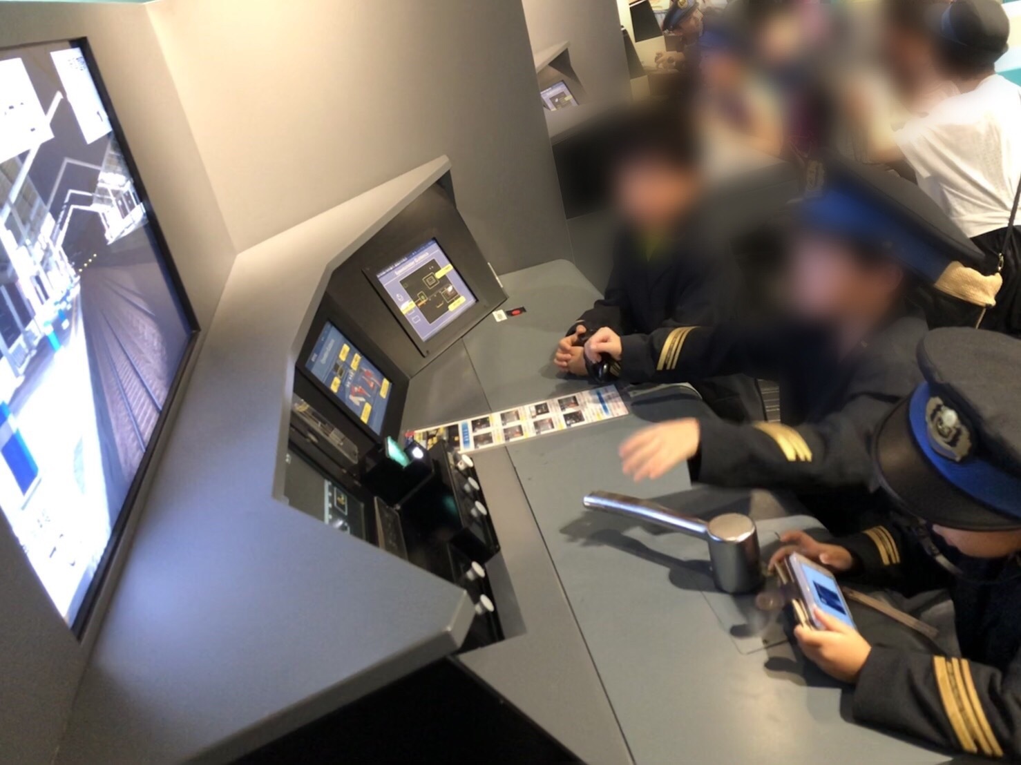 京都鉄道博物館で新幹線の運転シミュレータに挑戦 夏休み京都鉄道旅 子どもと暮らしと鉄道と