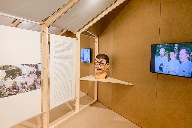 ロベルト宮のRuscalledaの展示会_b0064411_16232460.jpg