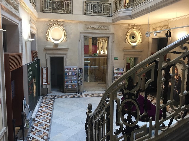 ロベルト宮のRuscalledaの展示会_b0064411_16291224.jpg