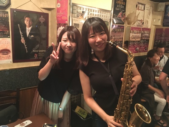 b0206845_07163483.jpeg