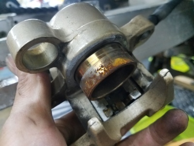 アフリカツイン750 車検整備① ‼_e0114857_10360005.jpg