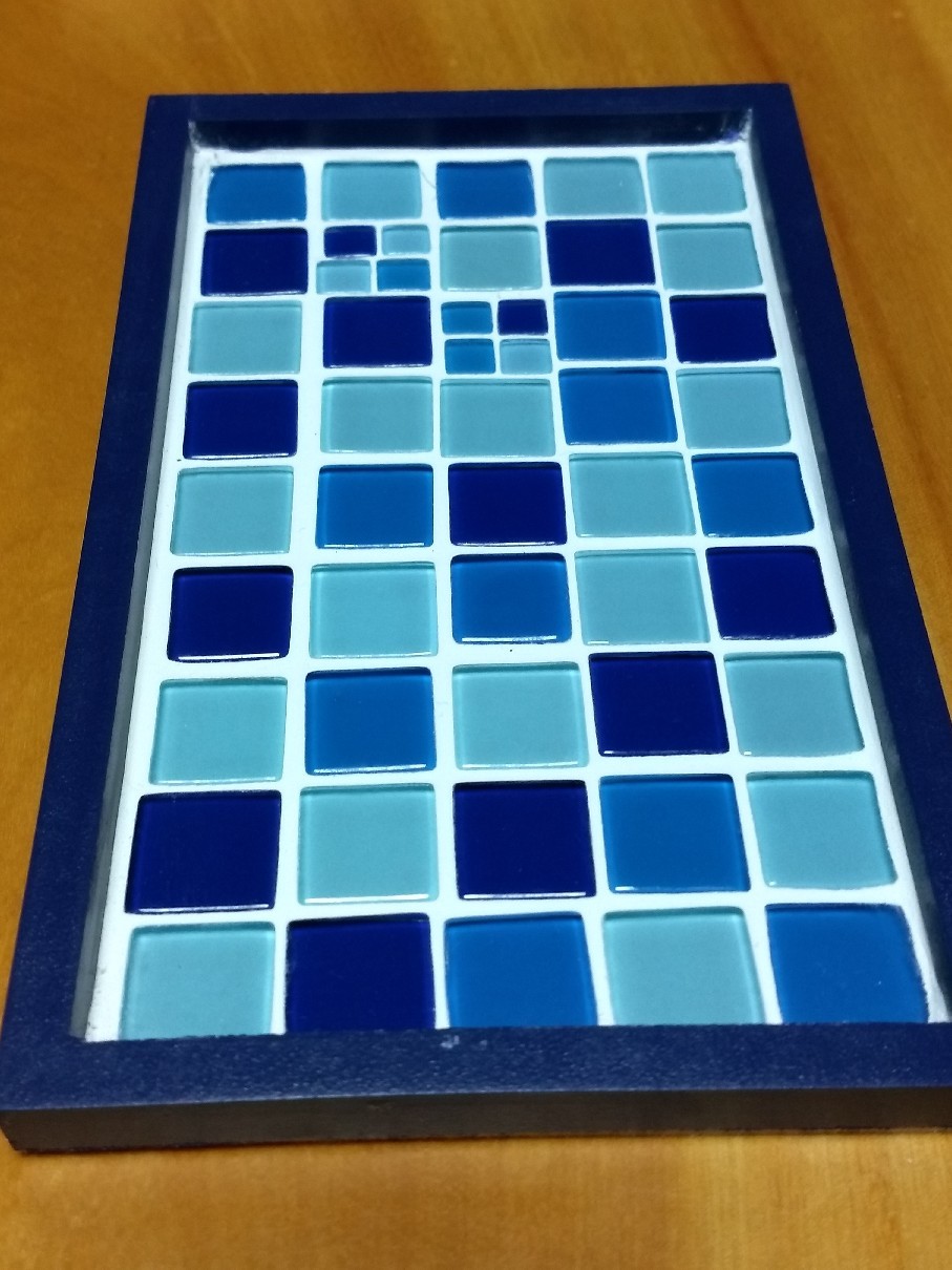 タイルを使ったDIY・・..._e0356469_23264221.jpg