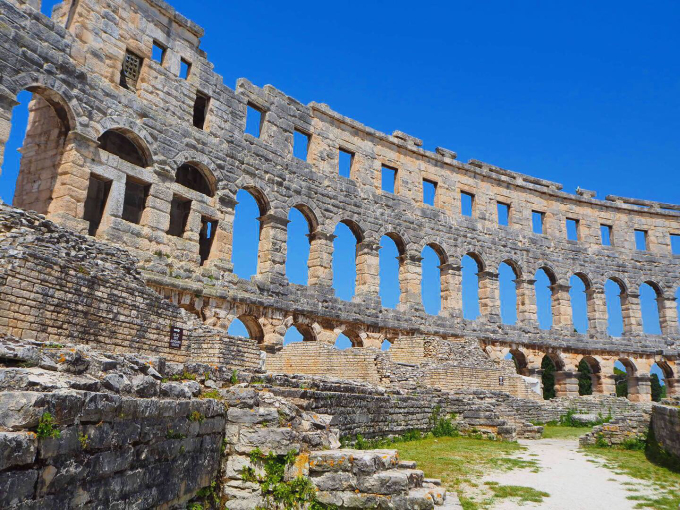 イタリア・クロアチア旅行2019年6月⑨5日目 プーラ_c0282432_23183638.jpg