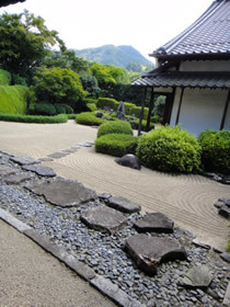 ねんきんQuiz-第574問(年金生活者支援給付金の額)_d0132289_12245793.jpg