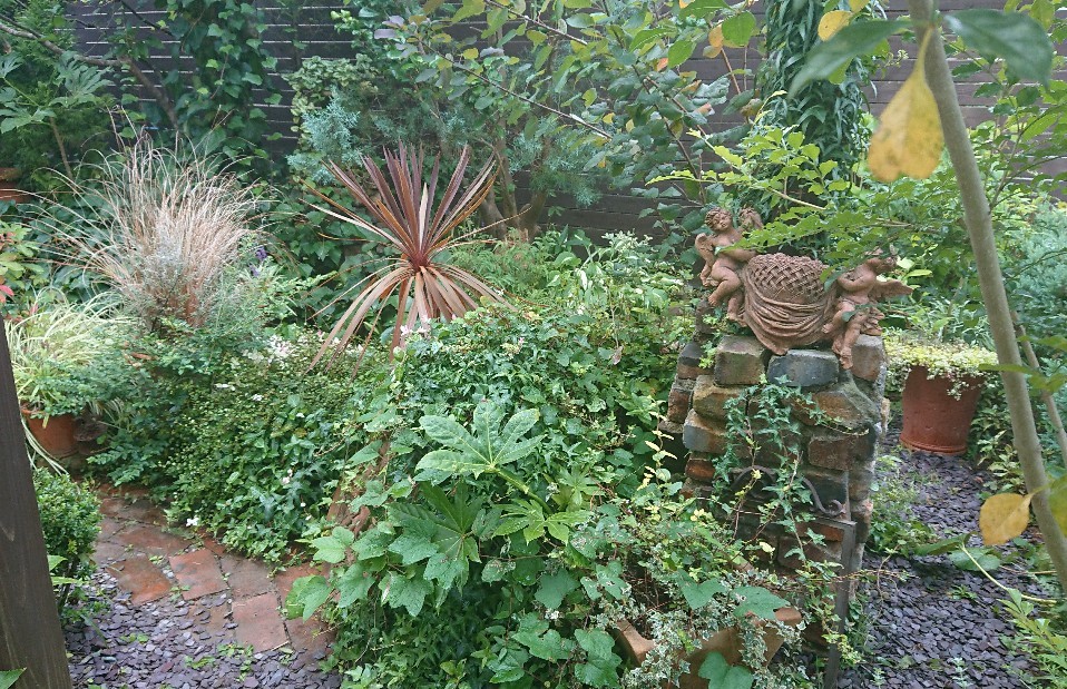 d0326241_07450925.jpg