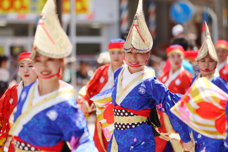 第66回よさこい祭り 本番1日目 愛宕競演場 十人十彩 その1_a0077663_13341206.jpg