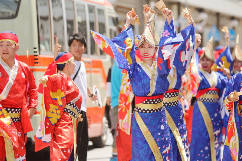 第66回よさこい祭り 本番1日目 愛宕競演場 十人十彩 その1_a0077663_13341278.jpg