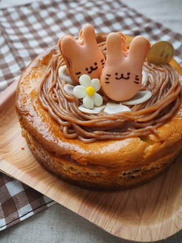 敬老の日のモンブランチーズケーキ_a0214632_22163998.jpg