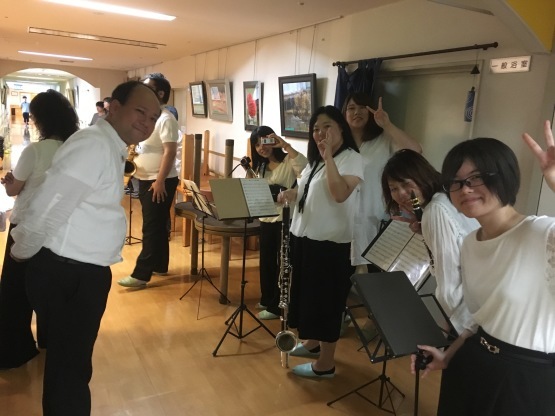 b0206845_15511296.jpeg