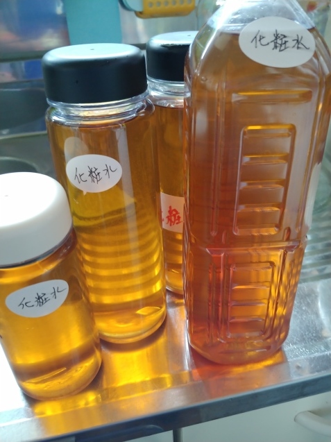 手作り化粧水_c0162773_18505339.jpg