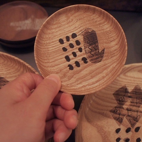 なんかいる。_b0322280_18463042.jpg